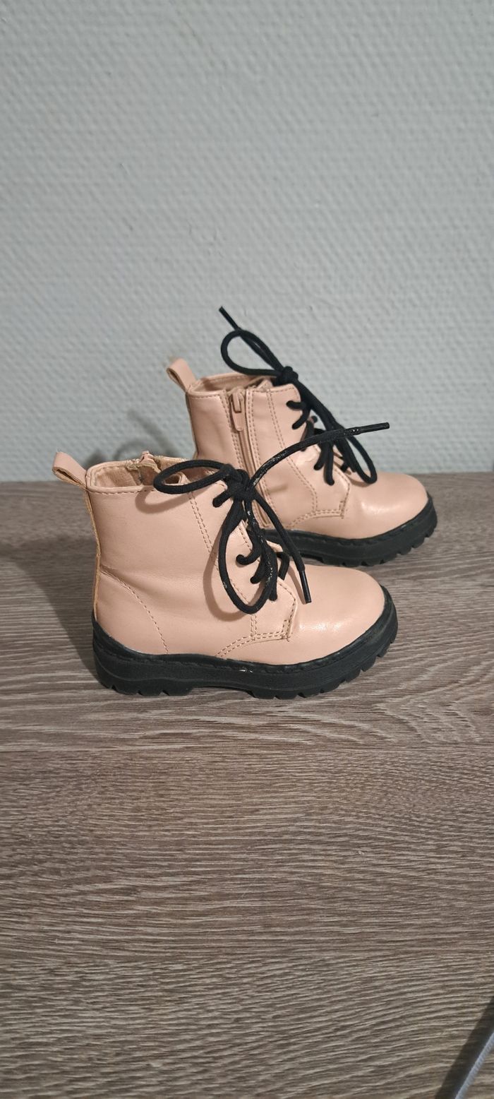 Bottine fille Zara taille 21 - photo numéro 2