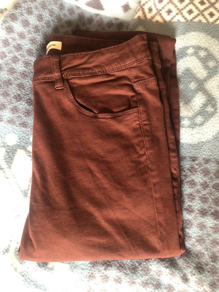 222 - pantalon cache cache chocolat - photo numéro 3