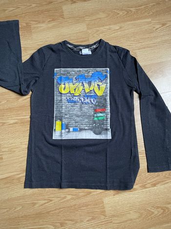 Haut manches longues taille 12 ans