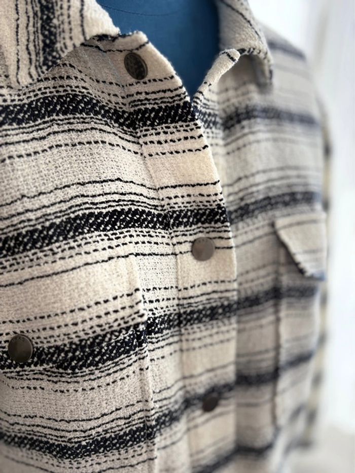 Veste IKKS - à rayures - taille 36/S - neuve jamais porté - photo numéro 2