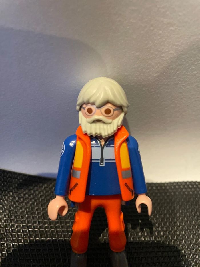 Playmobil figurine homme cheveux barbe gris lunettes rescue sauveteurs gardes côtes - photo numéro 7