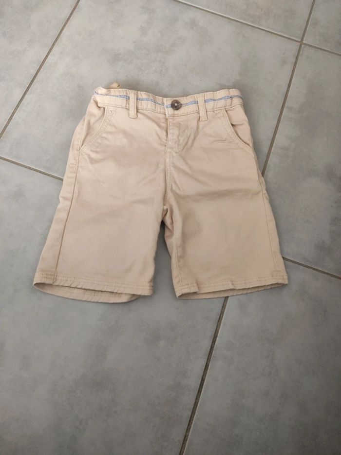 Short beige