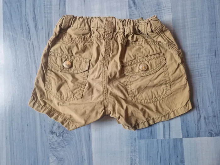 Short H&M 4-5ans - photo numéro 2