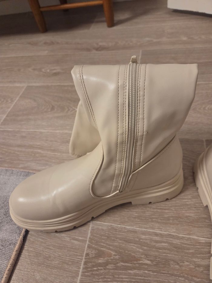 Chaussure fille 36 - photo numéro 10