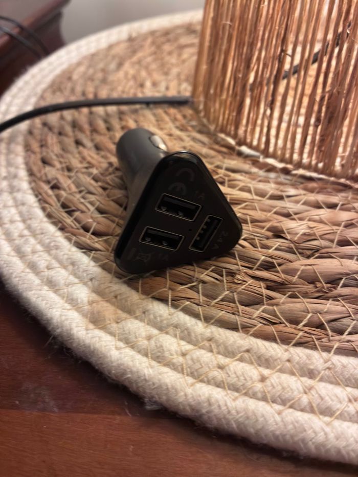 Adaptateur usb allume cigare