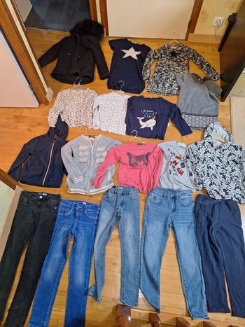 Lot vêtements fille 8 ans 