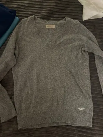 Hollister Pullover grau