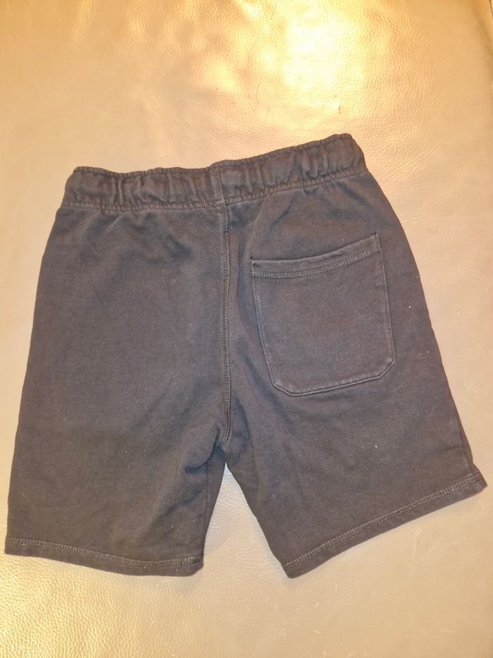Short jogging kiabi 12 ans - photo numéro 3