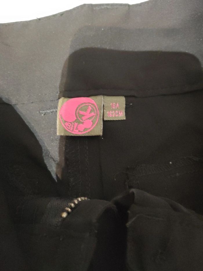 Pantalon 16 ans ou 38 162cm - photo numéro 3