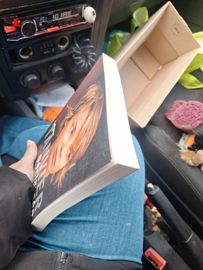 Livre tanvier déclassée - photo numéro 4