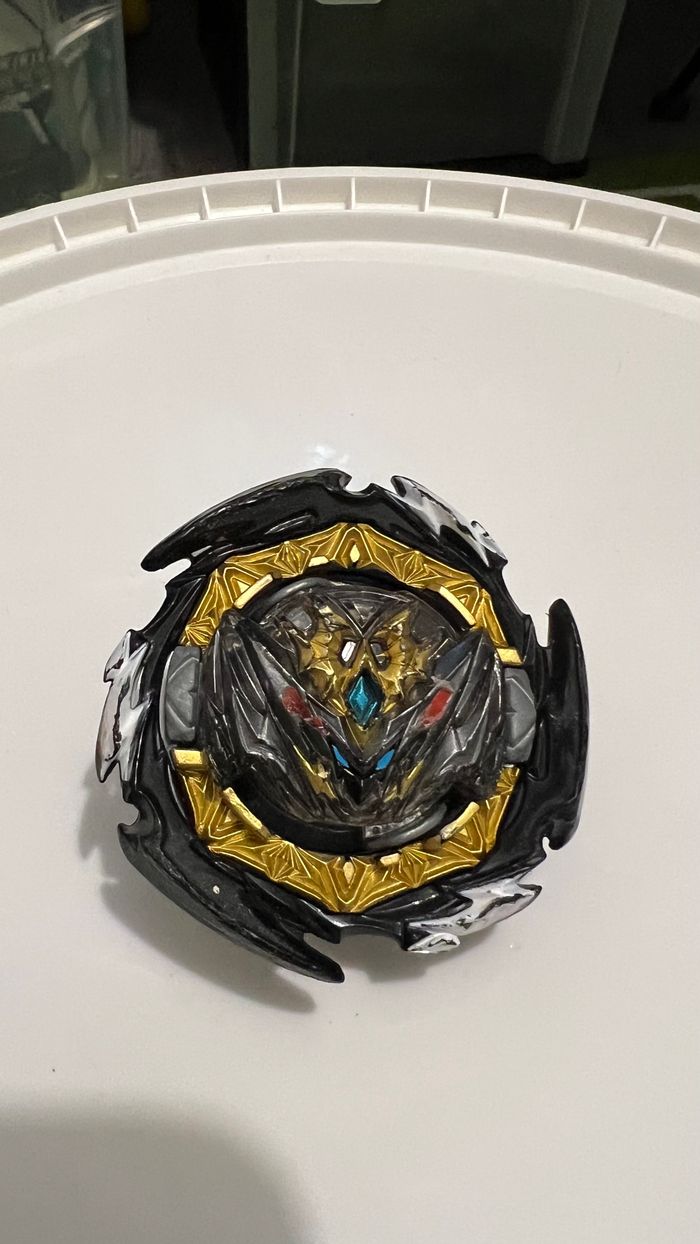 Beyblade Burst Lot complet - photo numéro 6
