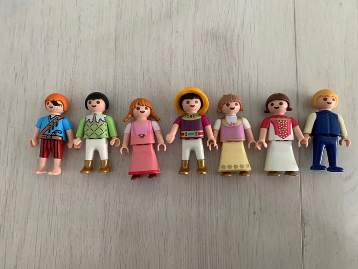 Lot de 7 enfants Playmobil
