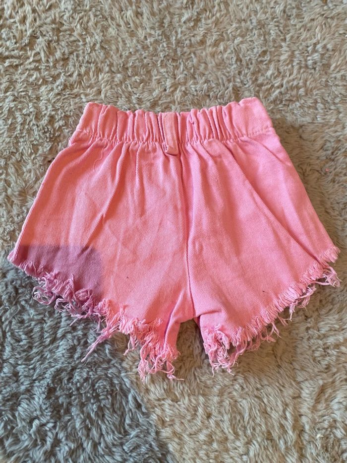 Short fille - photo numéro 5