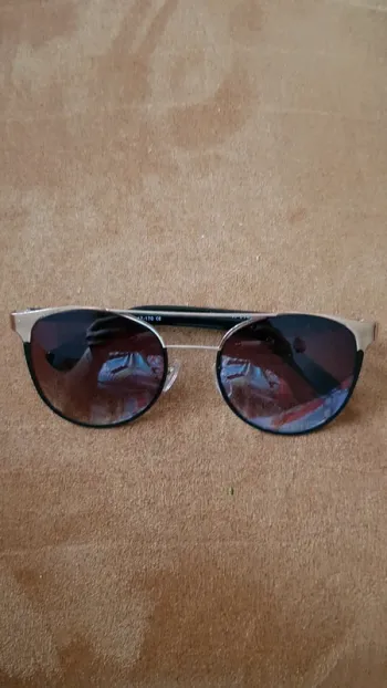 Lunettes de soleil
