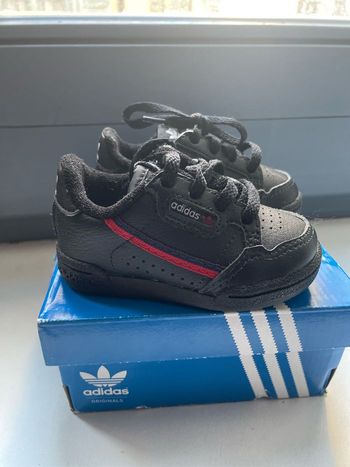 Basket adidas