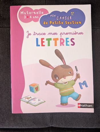 Livre d'écriture "je trace mes premières lettres"