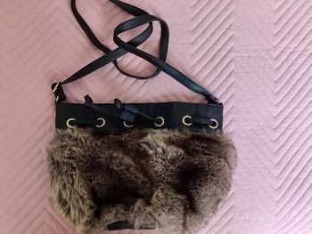 Très joli sac à main vintage  imitation fourrure