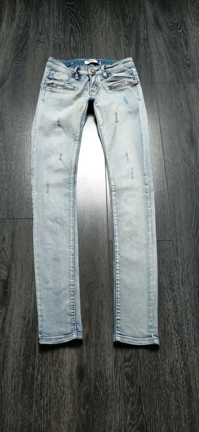 Jeans 34 - photo numéro 4