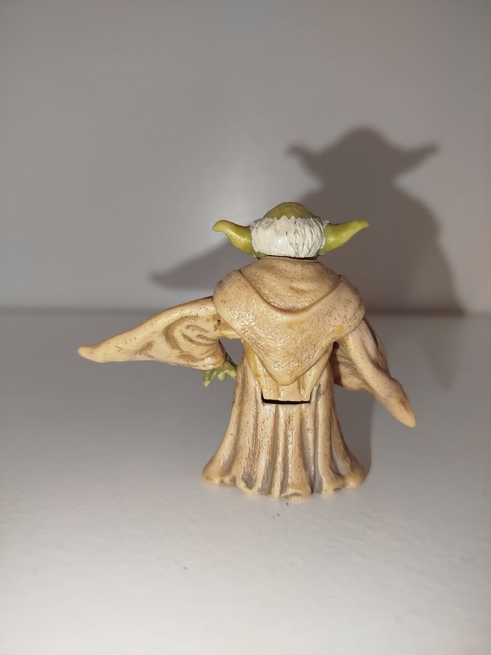 Figurine Star Wars Maître Yoda - photo numéro 2