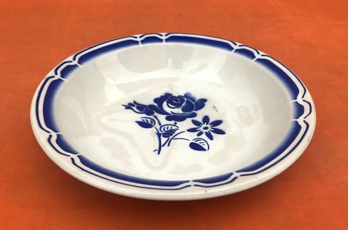 Ancien plat creux  Faïence Fenal Badonviller  Décor floral - photo numéro 2