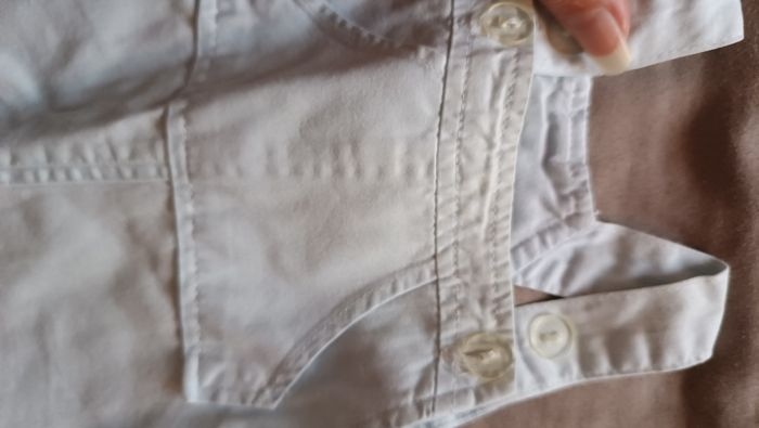 Salopette courte. Salopette longue. Tee shirt - photo numéro 10