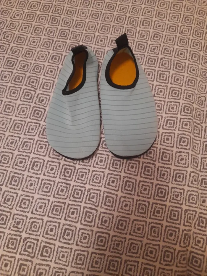 Chaussons d'eau