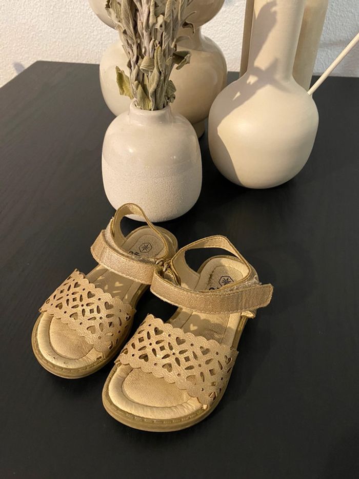 Sandales fille doré Gemo 23 - photo numéro 3