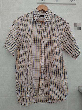 Chemise Arguments complètement neuve