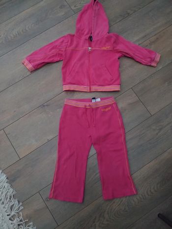Ensemble jogging survêtement gap rose 24 mois