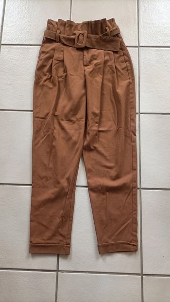 Pantalon Bershka taille 36