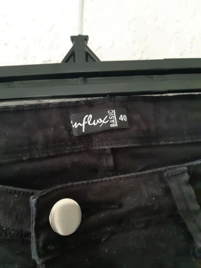 Jean noir influx taille 40 - photo numéro 9
