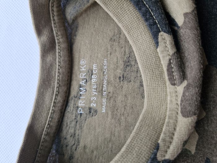 T-shirt manches courtes 2/3 ans Primark Camouflage kaki, marron beige noir - photo numéro 2