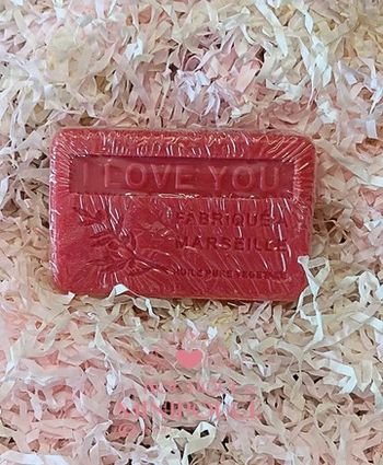 Savons 100g i love you