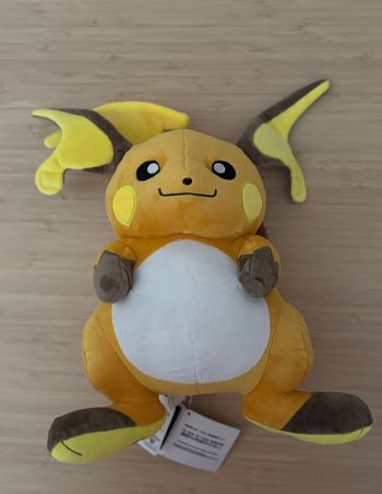 Peluche Pokemon Raichu