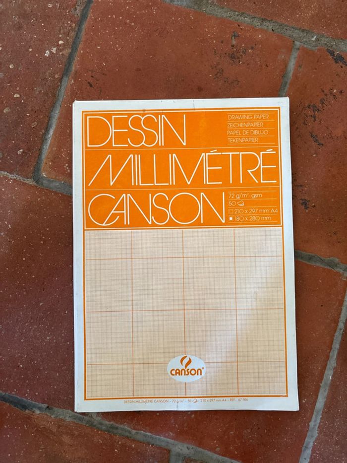 Carnet papier millimétré