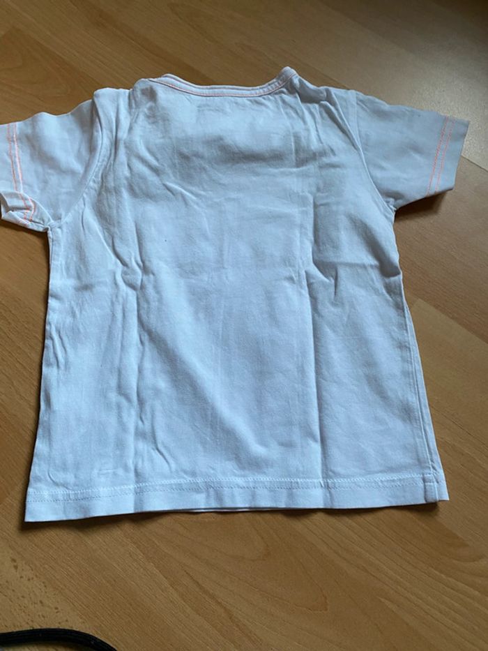 T-shirt 3 pommes Taille 2 ans - photo numéro 2