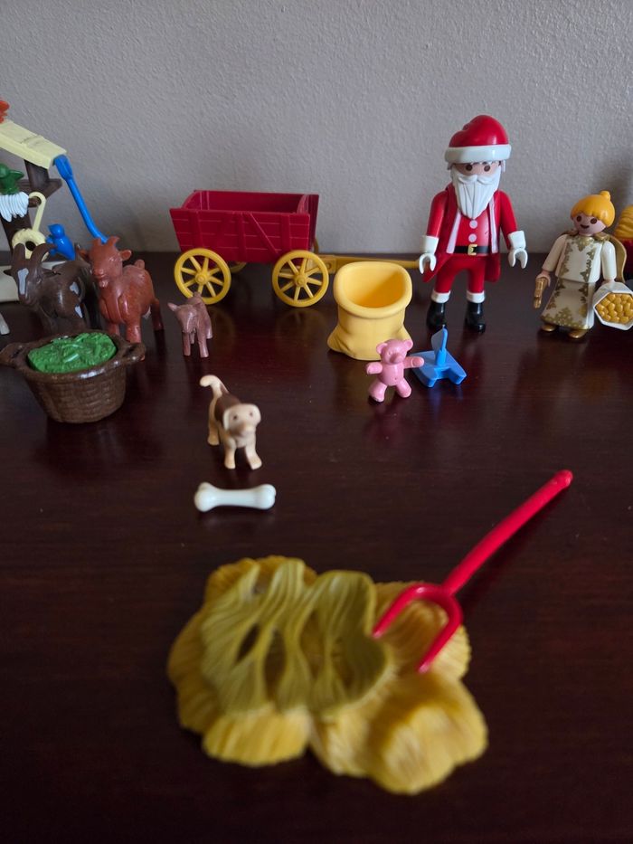 Playmobil calendrier de l'avent "la ferme de Noël " - photo numéro 2