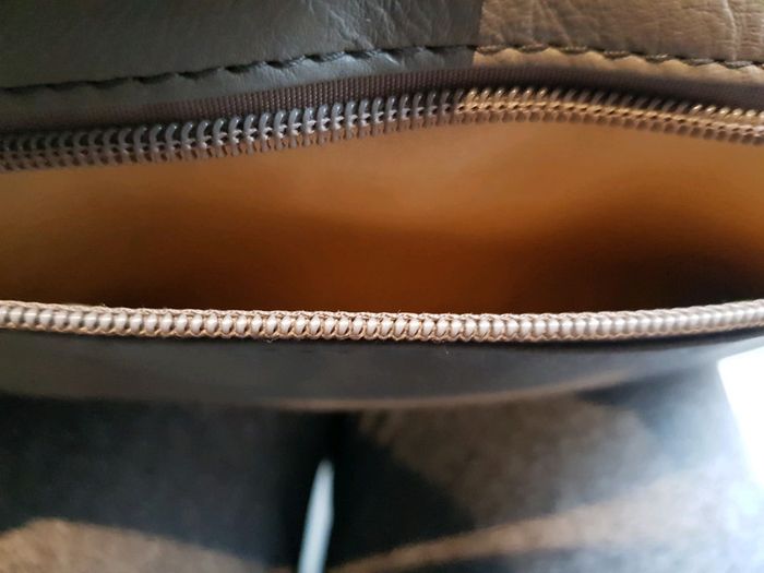 Pochette cloutées - photo numéro 4