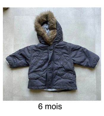 Manteau taille 6 mois