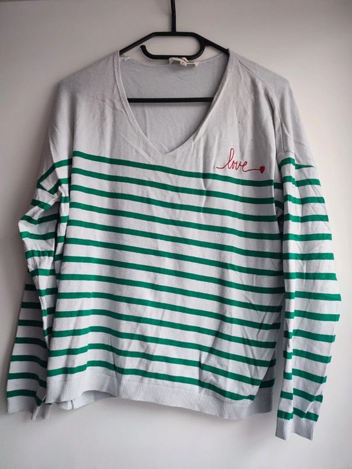 Pull love rayé