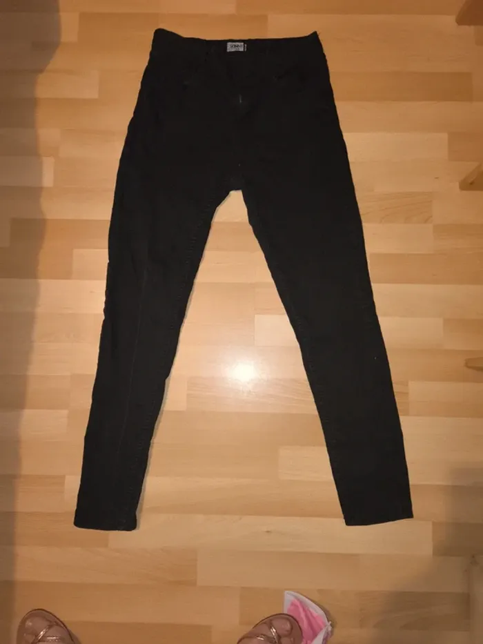 Skinny noir gemo T38