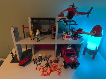 Caserne pompier Playmobil