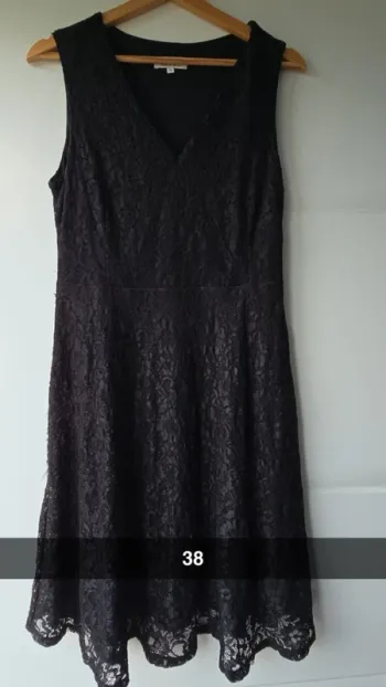Robe à dentelle noir