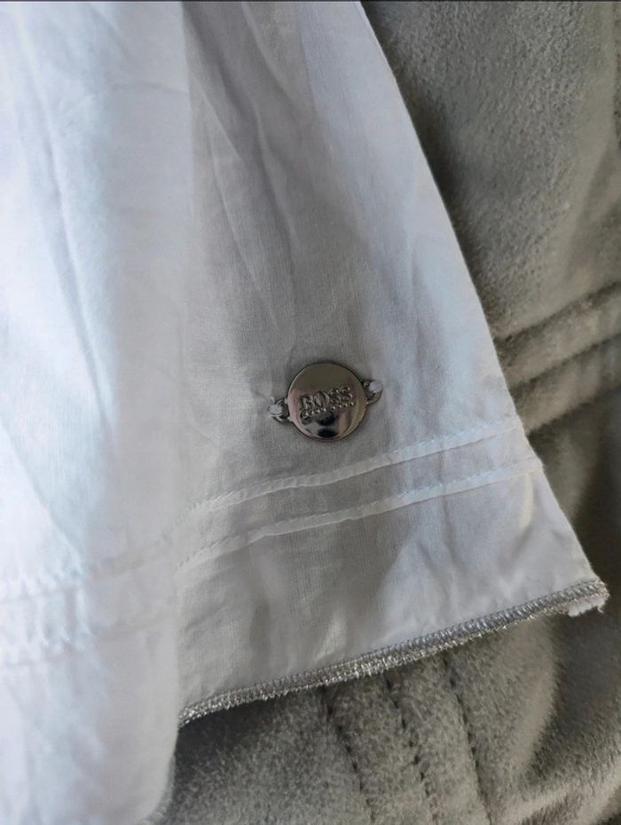 Robe 3 mois boss - photo numéro 3