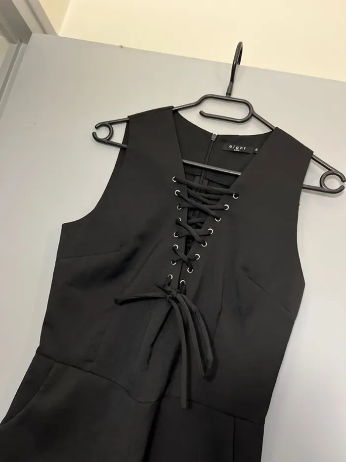 Jolie combishort noire - photo numéro 2