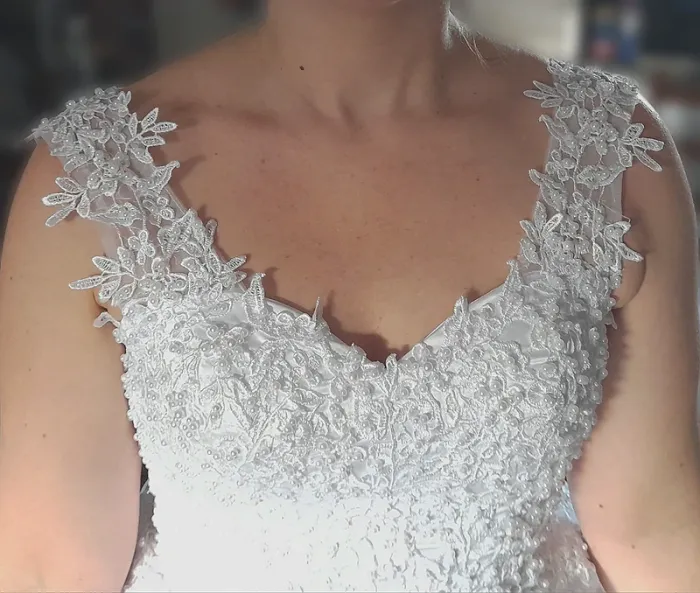 Robe de mariée lacées perle - photo numéro 8