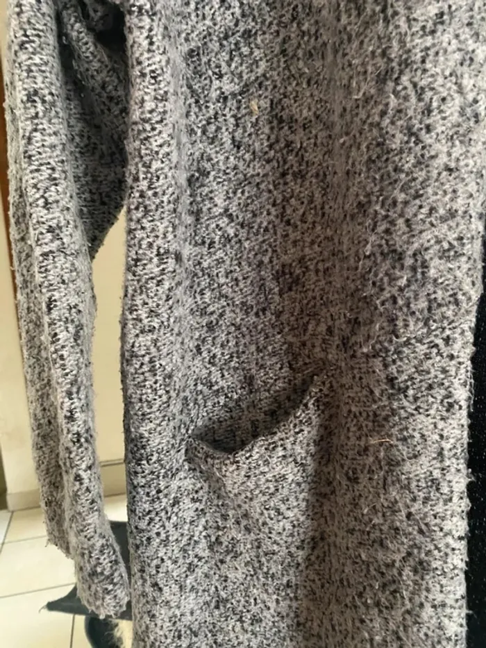 Gilet épais femme Zara – Taille 36 – Douillet & stylé pour l’hiver - photo numéro 4