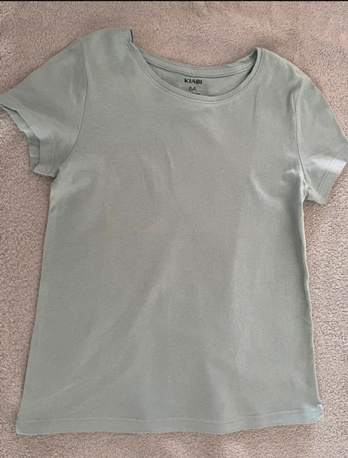 Lot 2 Tee-shirts mc fille t 6 ans - photo numéro 3