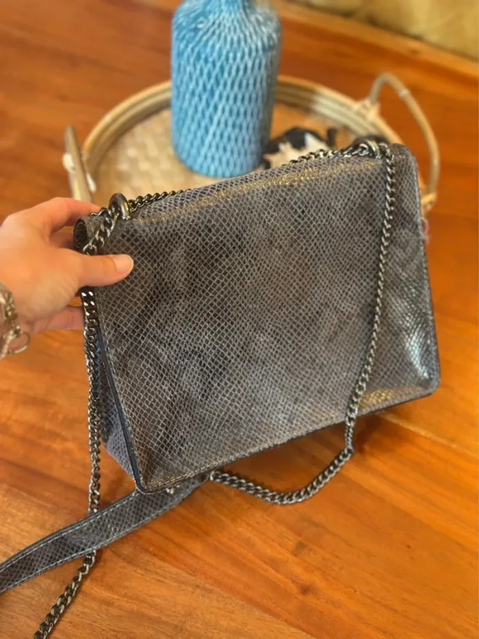 Sac en cuir imprimé python noir et gris – Chaîne métal ajustable – Borse in Pelle - photo numéro 12