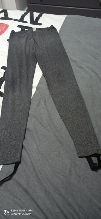 4 pantalons t. Elastique t. 46/48